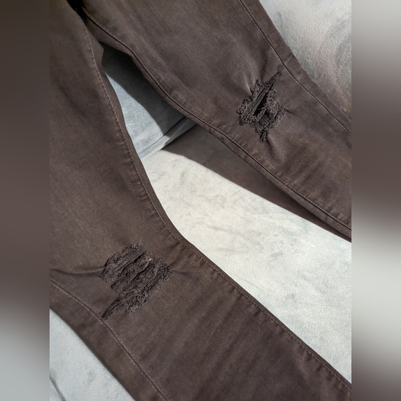 Outland womens distressed denim - Picture 4 of 6